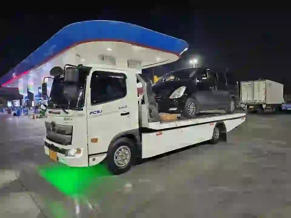 พื้นหลังส่วนติดต่อเรา